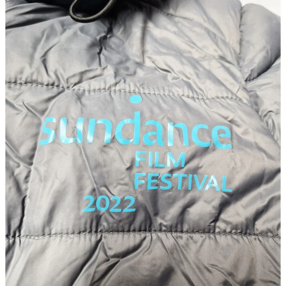 ​Kenneth Cole 2022 Sundance Film Festival VIP Reversible Puffer Jacket S NWOT